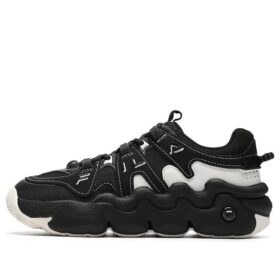 Barricade 2-sneakers "Black White"