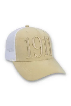 Klassisk beige Hazza Large 1911-kepsa med broderad nackdel i mesh