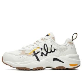Lightning-sneakers, vita