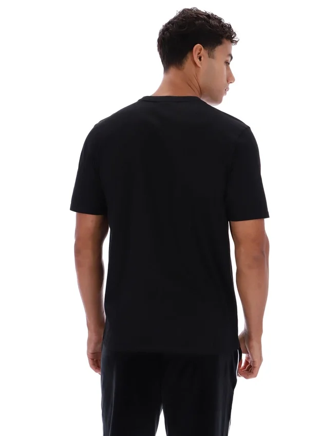 Svart Yaxley 3 Premium-T-shirt